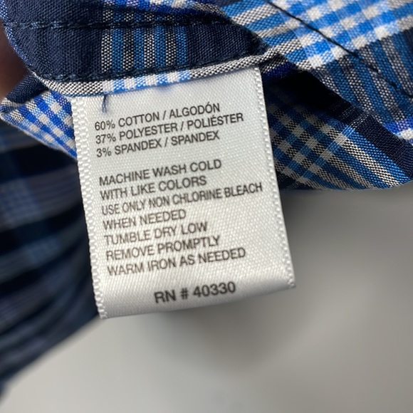 Haggar Button Up Long Sleeved Dress Shirt - Picture 3 of 8